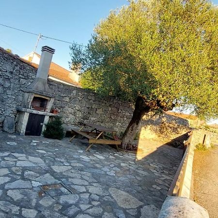 Casa Da Figueirinha Vila Casais dos Monizes Exterior foto